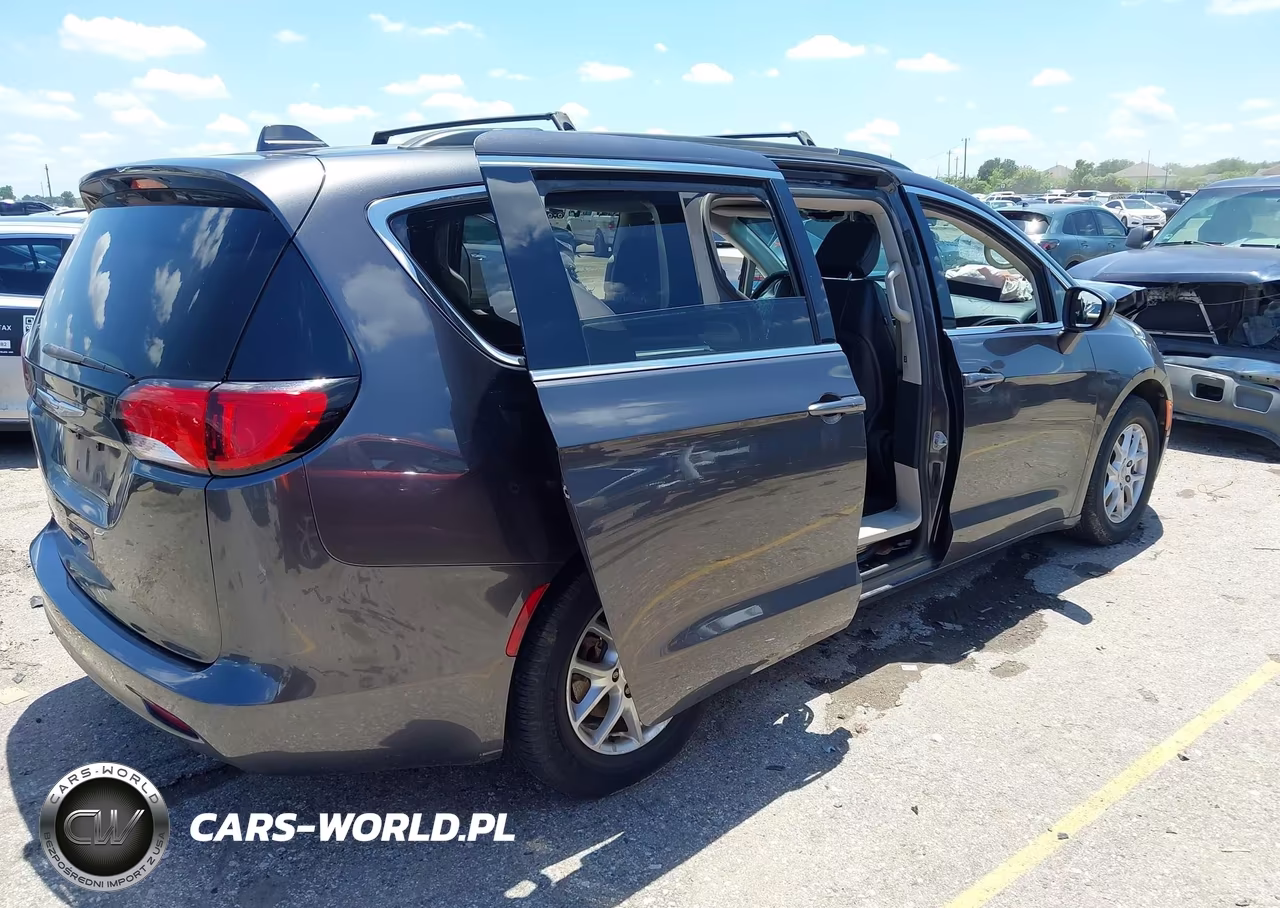 2020 Chrysler Voyager Lxi VIN:2C4RC1DG5LR176161 - 4