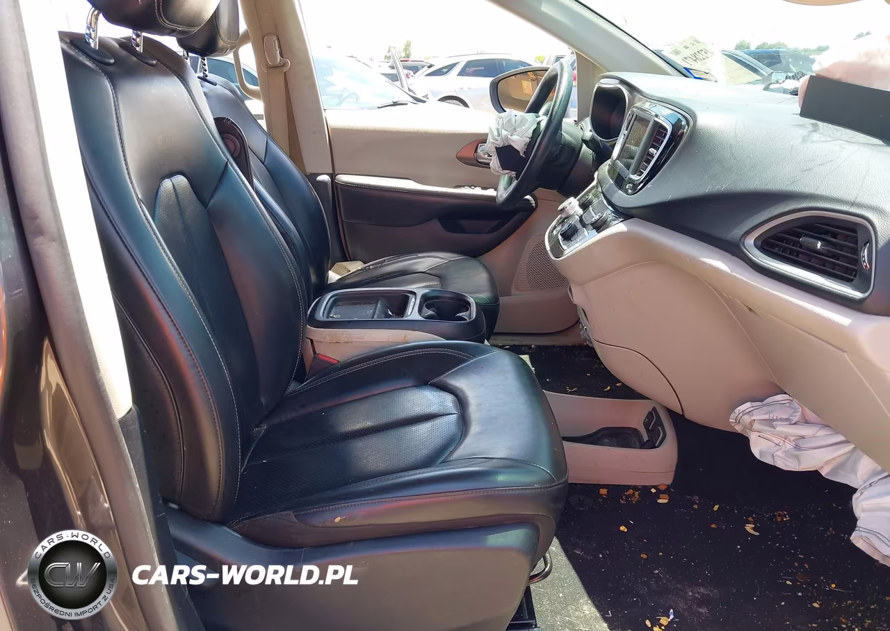 2020 Chrysler Voyager Lxi VIN:2C4RC1DG5LR176161 - 5