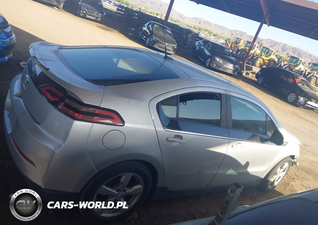 2013 Chevrolet Volt VIN:1G1RA6E45DU121178 - 13
