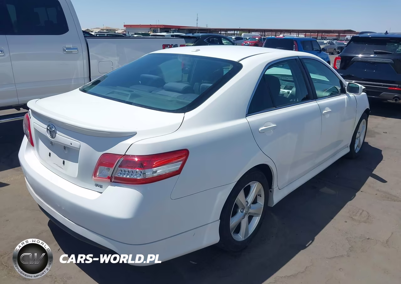 2011 Toyota Camry Se VIN:4T1BF3EK6BU753090 - 4