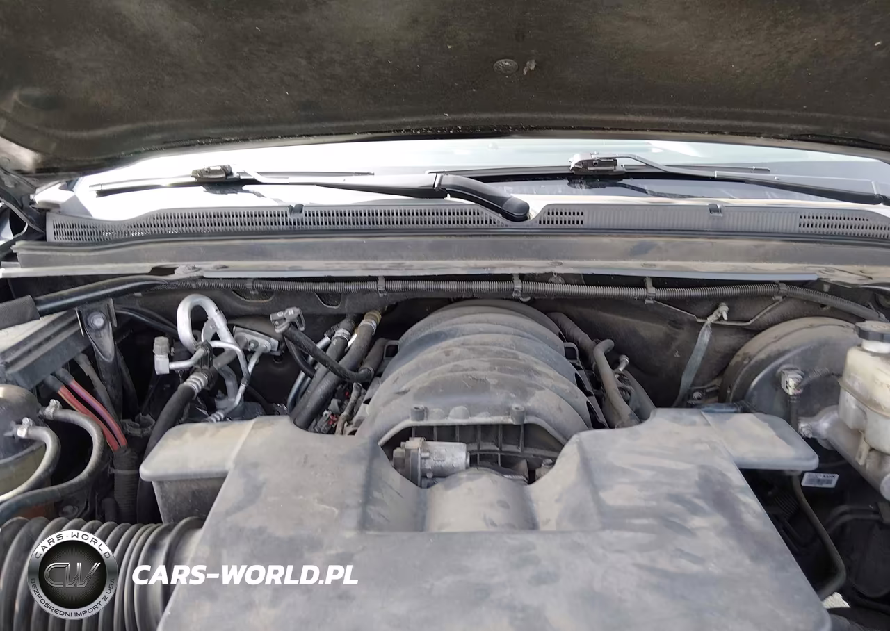 2020 Chevrolet Suburban 4Wd Lt VIN:1GNSKHKC9LR115468 - 10