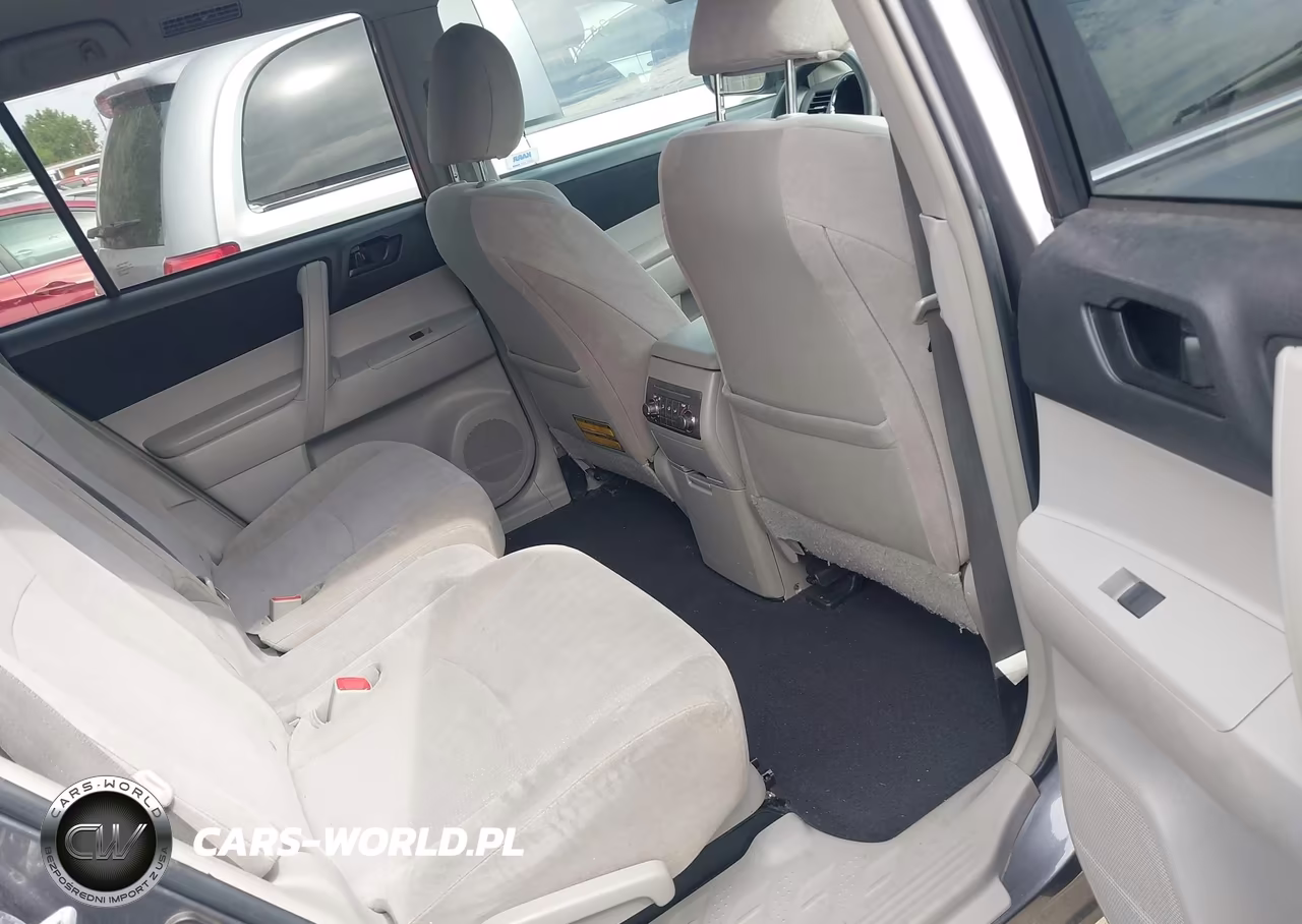 2011 Toyota Highlander Base V6 VIN:5TDBK3EH6BS091794 - 8