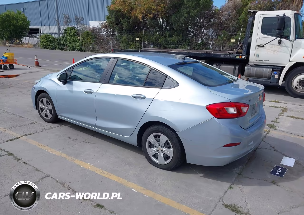 2017 Chevrolet Cruze Ls Auto VIN:3G1BC5SM3HS560282 - 3