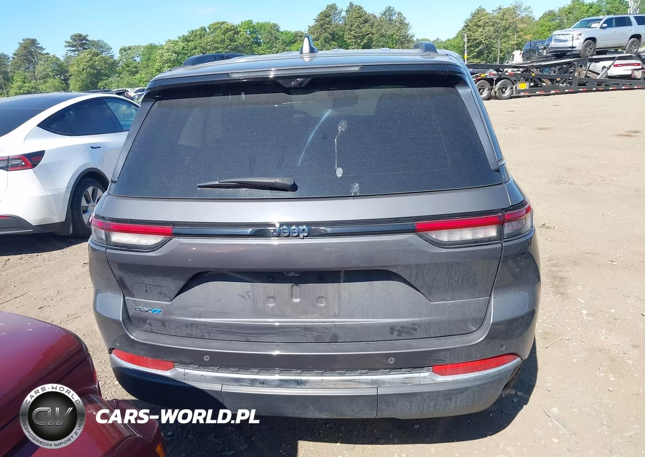 2023 Jeep Grand Cherokee 4Xe VIN:1C4RJYB63PC665598 - 16