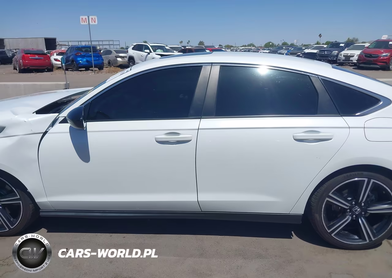 2023 Honda Accord Hybrid Sport VIN:1HGCY2F5XPA064945 - 14