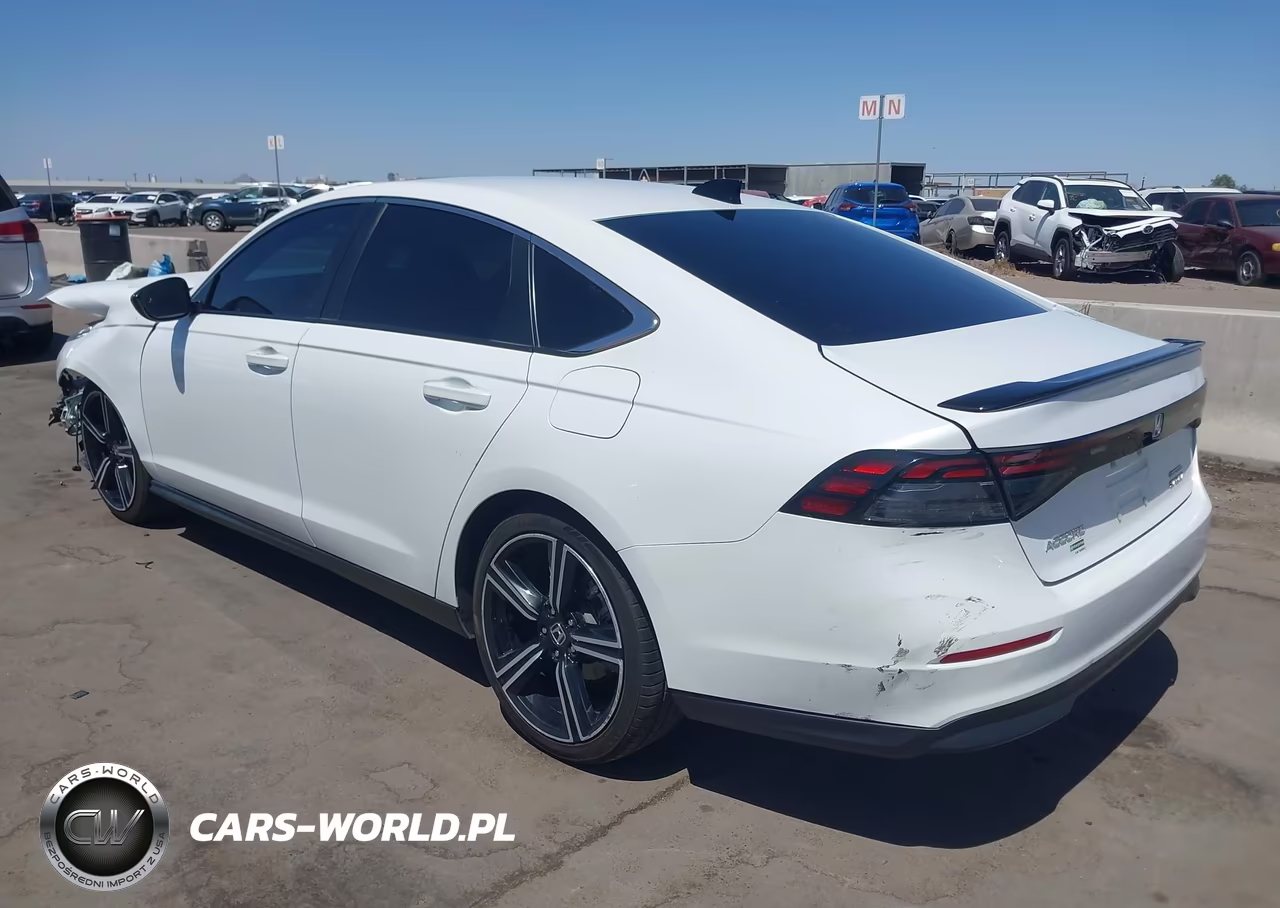 2023 Honda Accord Hybrid Sport VIN:1HGCY2F5XPA064945 - 3