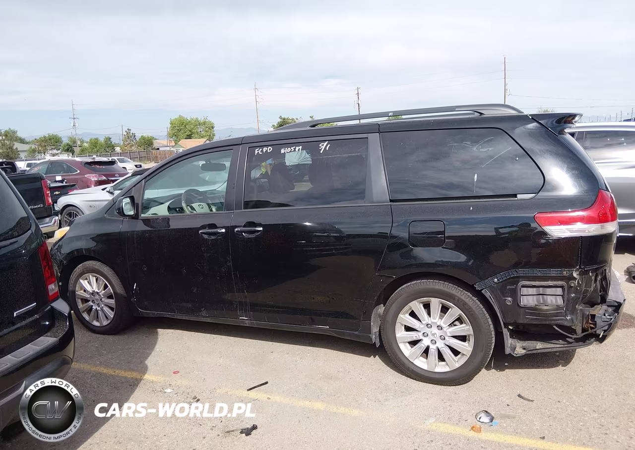 2011 Toyota Sienna Limited VIN:5TDDK3DC7BS002894 - 14