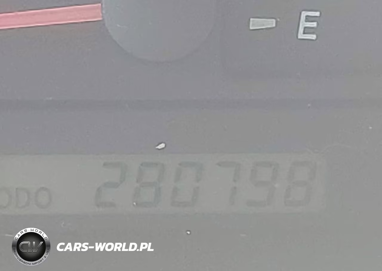 2004 Toyota Camry Le VIN:JTDBE32K840246603 - 15