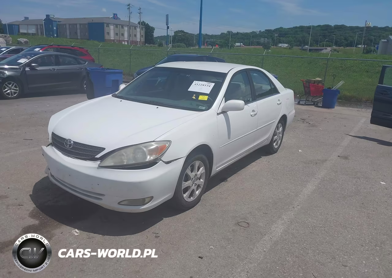 2004 Toyota Camry Le VIN:JTDBE32K840246603 - 2