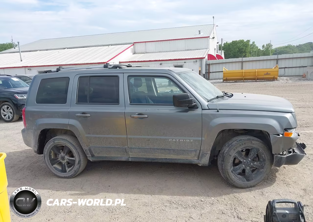 2012 Jeep Patriot Latitude VIN:1C4NJRFB2CD689407 - 14