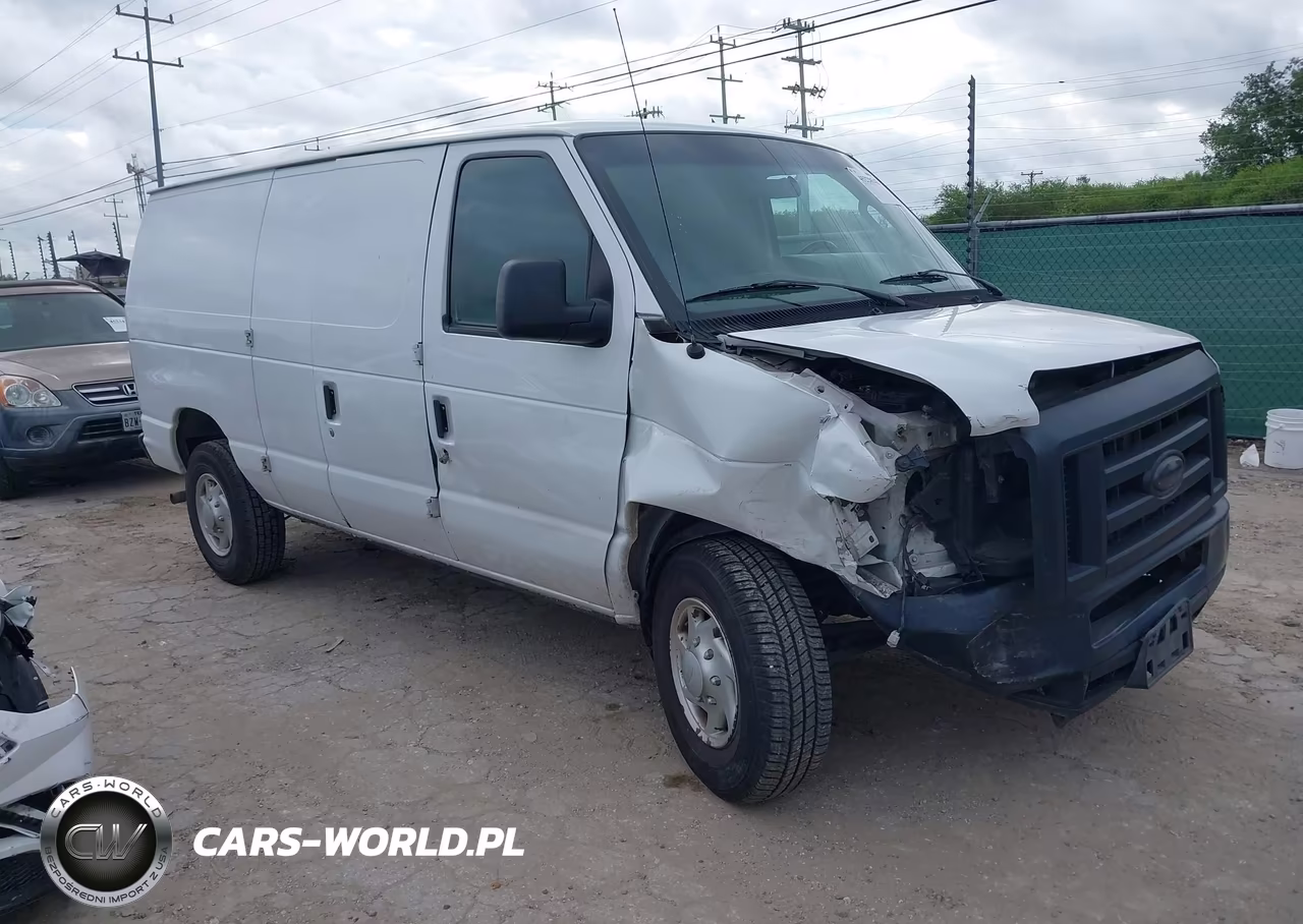 2014 Ford E-250 Commercial – zdjęcie 1 z 16