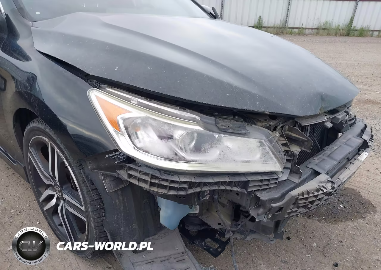 2016 Honda Accord Sport VIN:1HGCR2F53GA228565 - 18