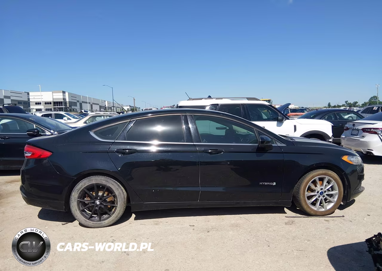 2017 Ford Fusion Hybrid Se VIN:3FA6P0LU2HR114118 - 13