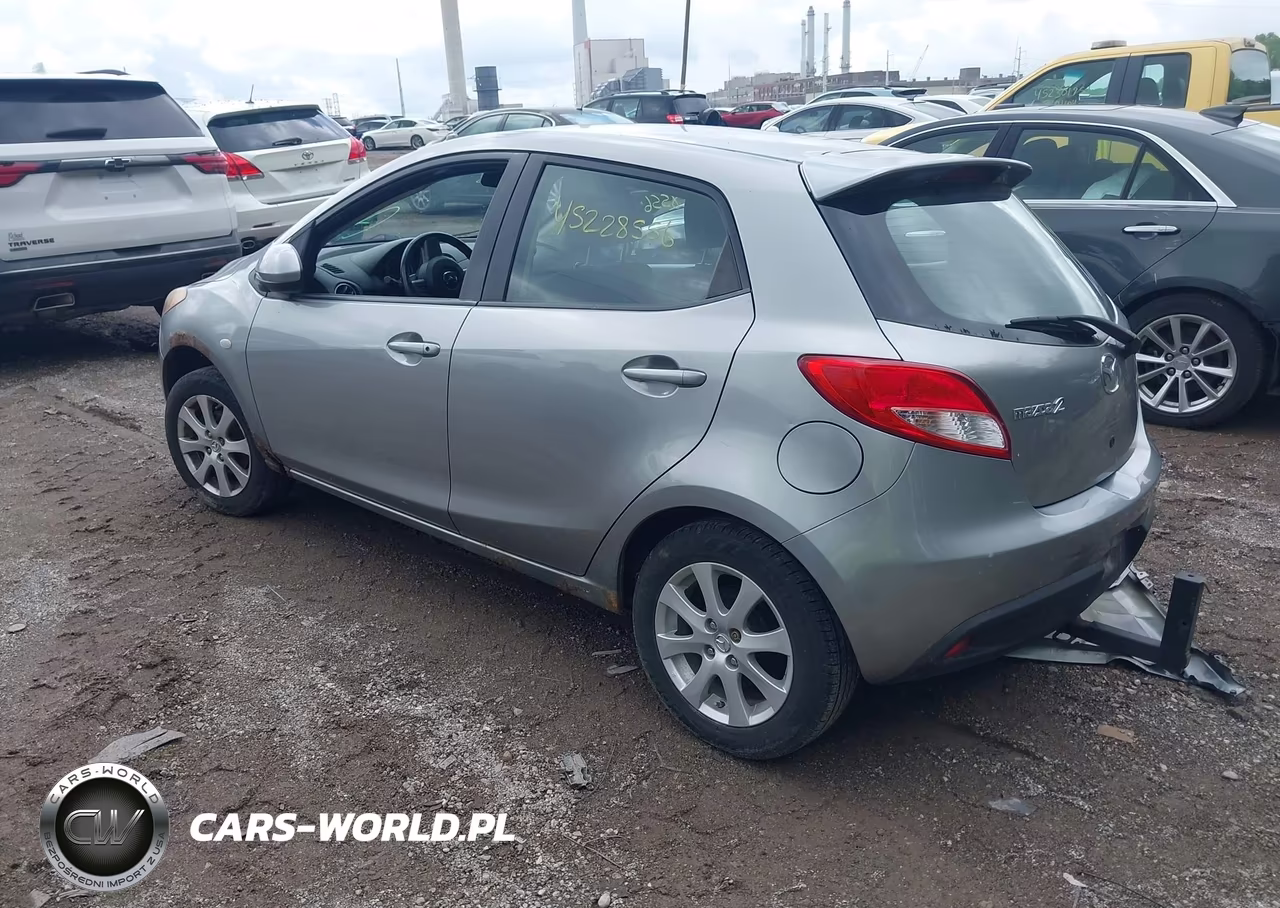 2011 Mazda Mazda2 Touring VIN:JM1DE1HZ3B0101662 - 3