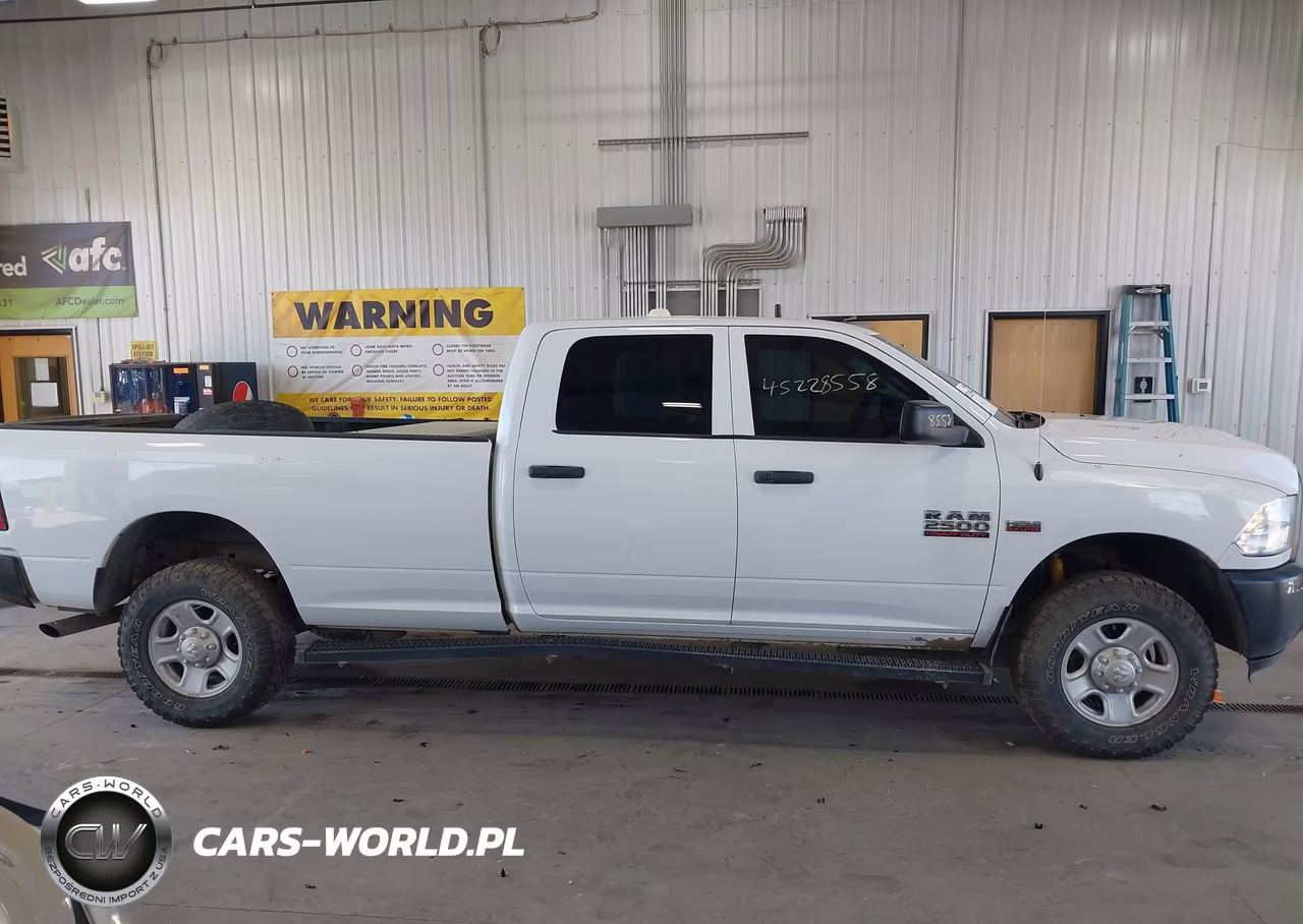 2014 Ram 2500 Tradesman VIN:3C6UR5HJXEG243388 - 13