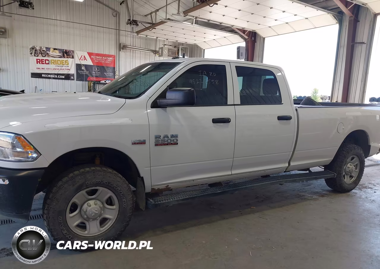 2014 Ram 2500 Tradesman VIN:3C6UR5HJXEG243388 - 14