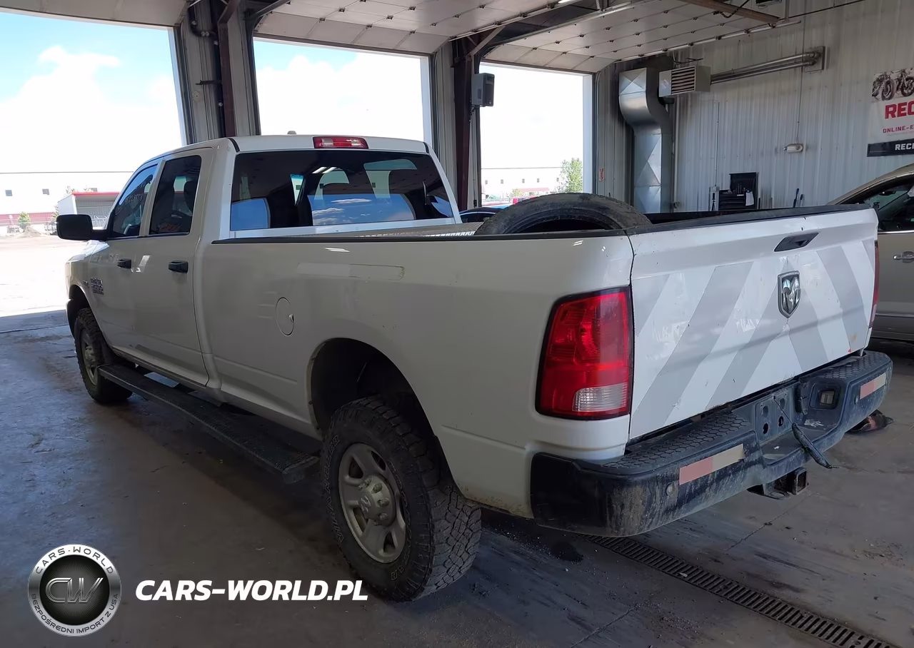 2014 Ram 2500 Tradesman VIN:3C6UR5HJXEG243388 - 3