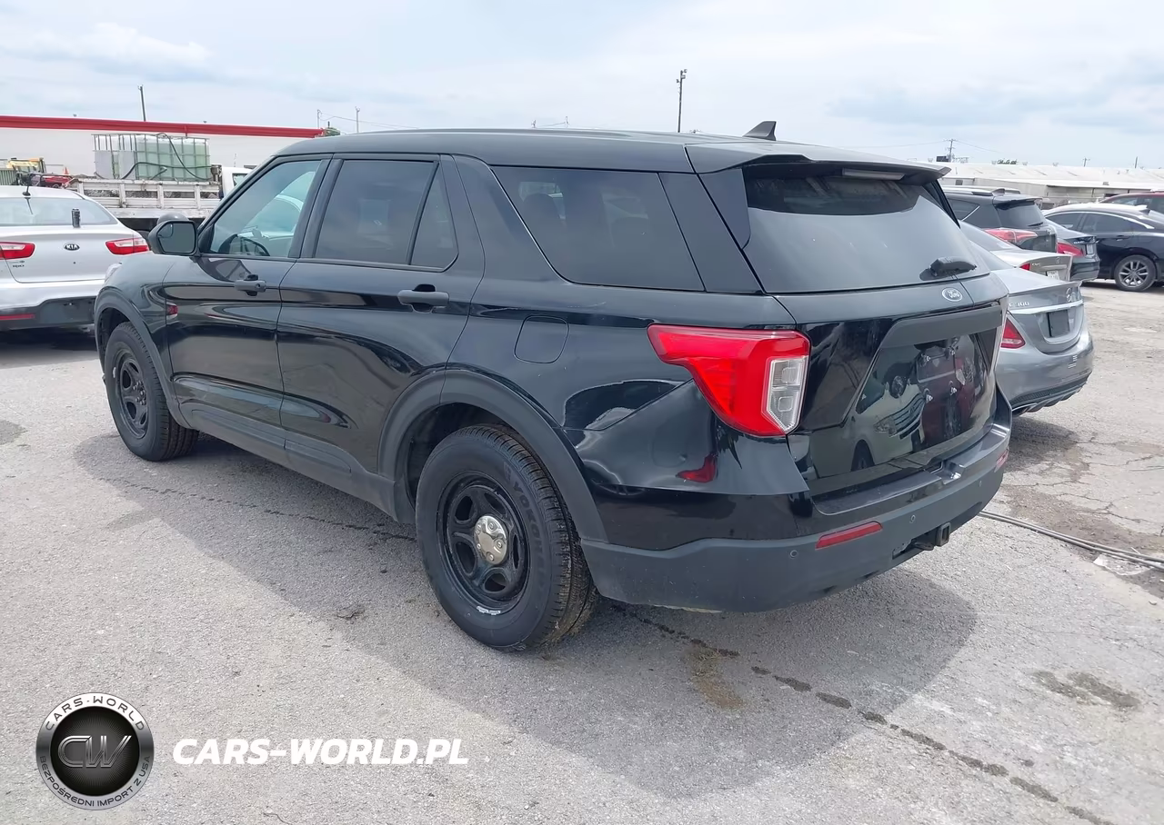 2021 Ford Police Interceptor Utility VIN:1FM5K8AW6MNA09825 - 3