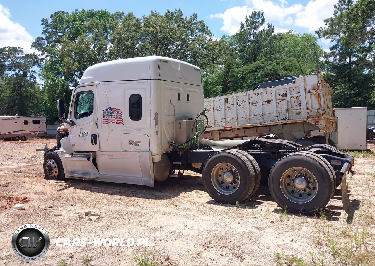 2020 Freightliner New Cascadia 126 VIN:3AKJHHDR5LSMD8853 - 16