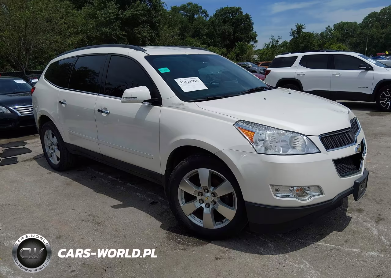 2012 Chevrolet Traverse 1Lt – zdjęcie 1 z 17