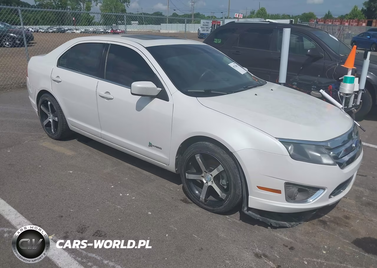 2011 Ford Fusion Hybrid – zdjęcie 1 z 12