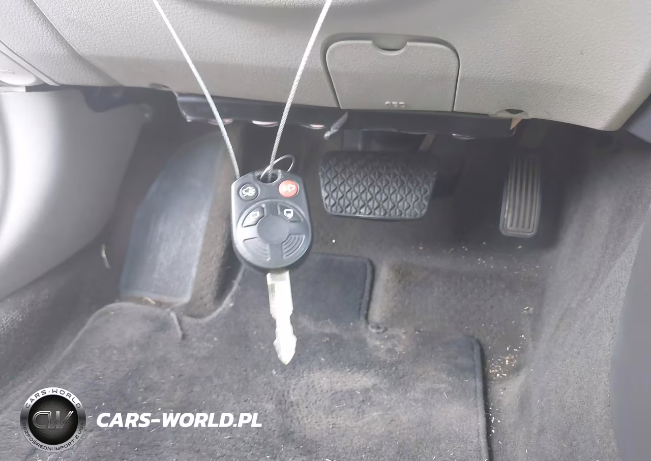 2011 Ford Fusion Hybrid VIN:3FADP0L35BR280042 - 11