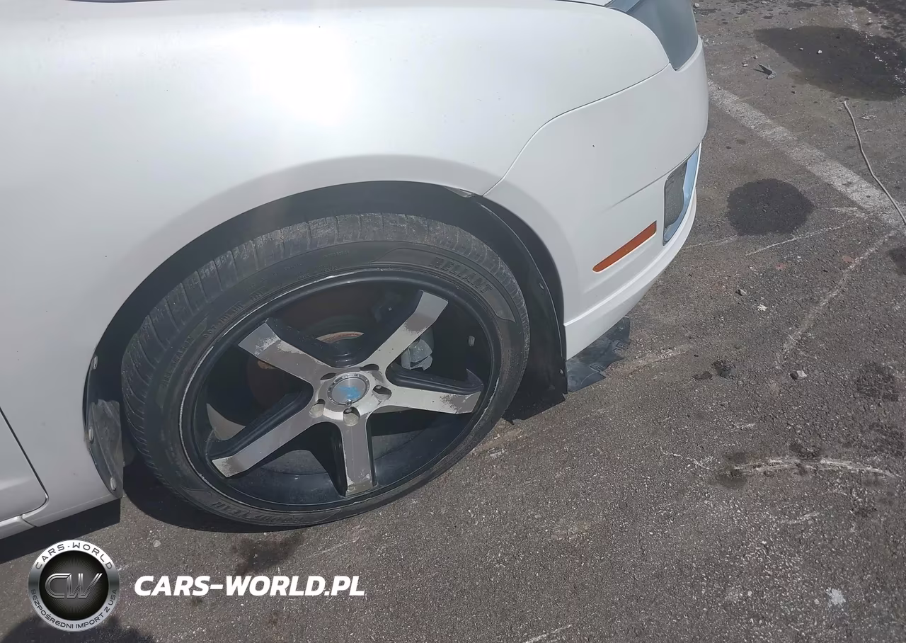 2011 Ford Fusion Hybrid VIN:3FADP0L35BR280042 - 12