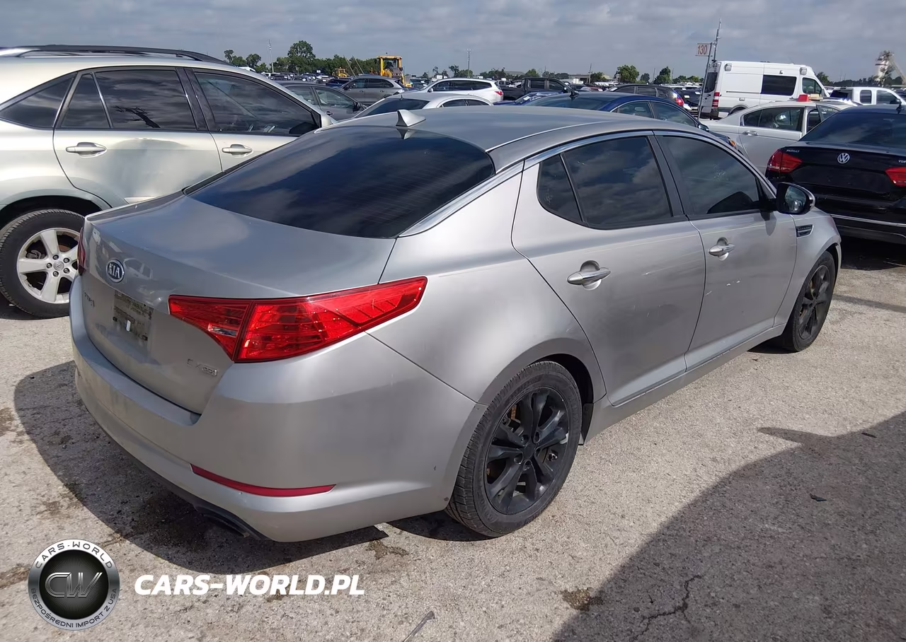 2011 Kia Optima Ex VIN:KNAGN4A79B5051924 - 4