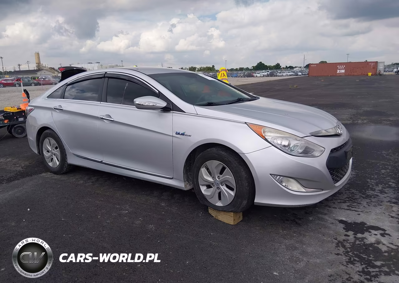 2015 Hyundai Sonata Hybrid – zdjęcie 1 z 16