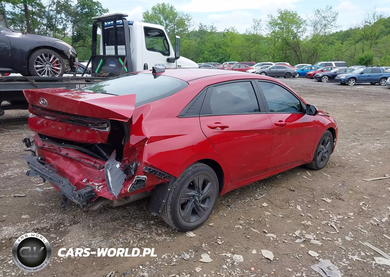 2023 Hyundai Elantra Sel VIN:KMHLM4AGXPU397722 - 4