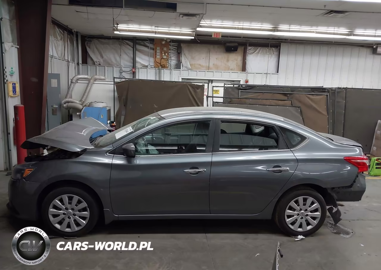 2018 Nissan Sentra S VIN:3N1AB7APXJY232943 - 14