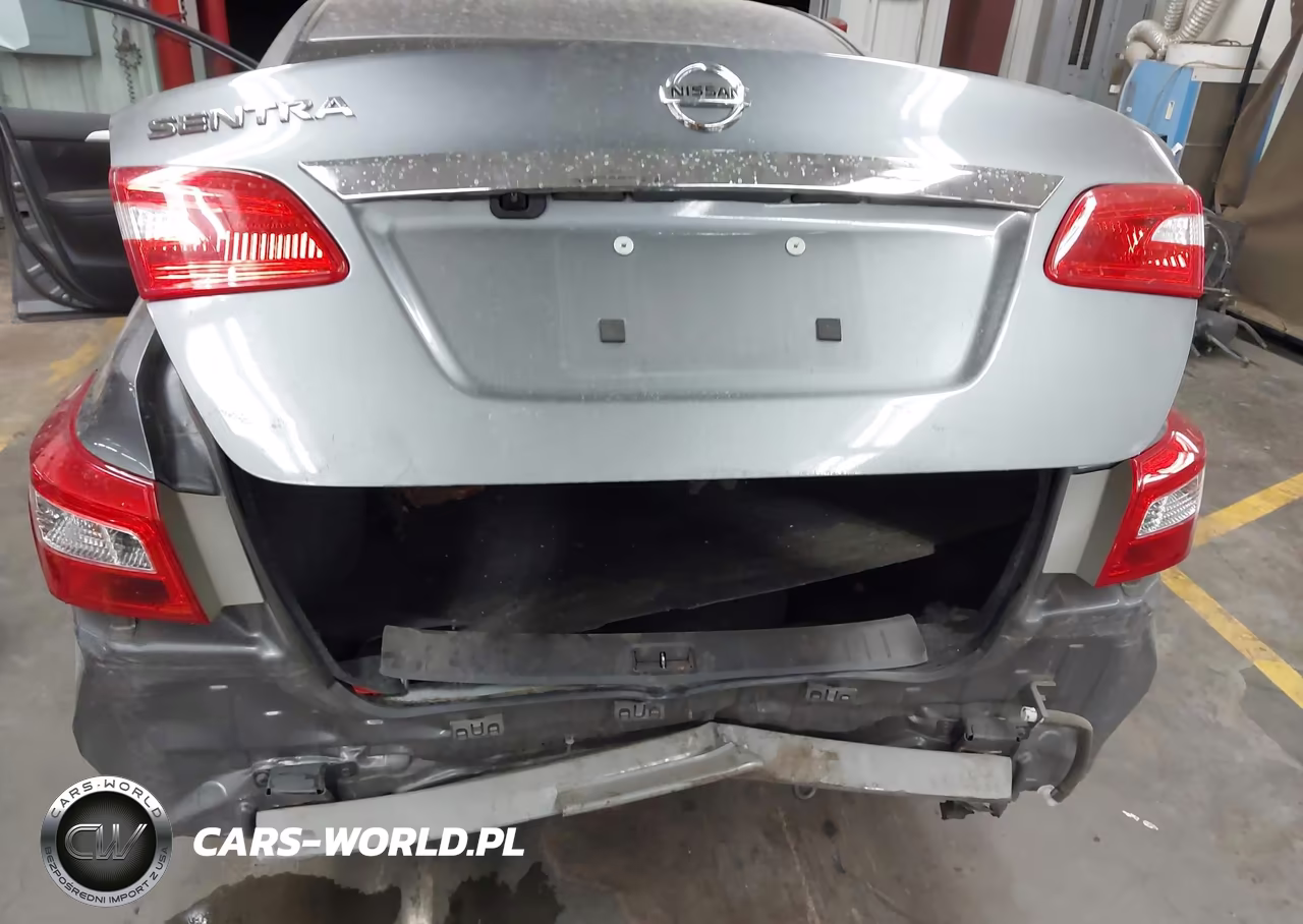 2018 Nissan Sentra S VIN:3N1AB7APXJY232943 - 6