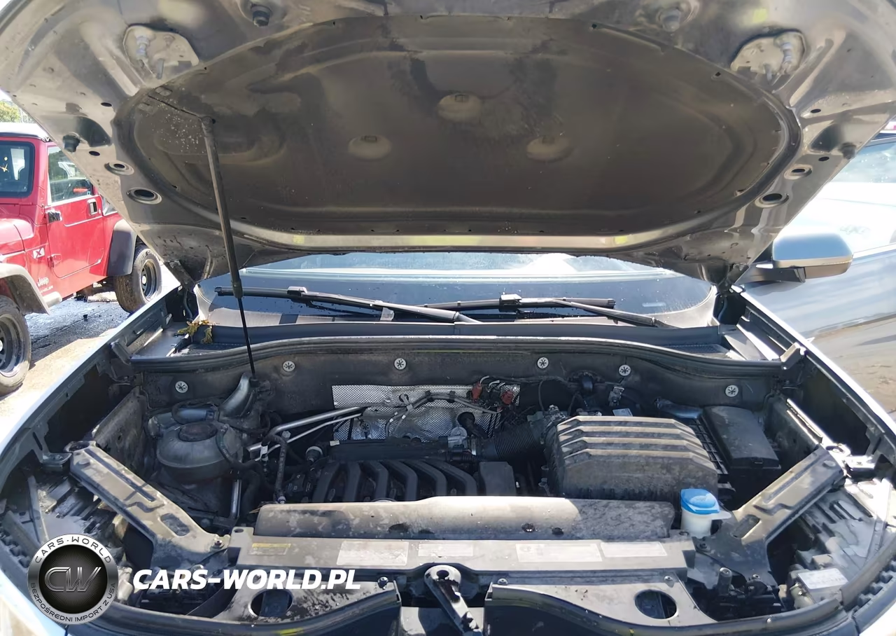 2020 Volkswagen Atlas Cross Sport 3.6L V6 Se W-Technology-3.6L V6 Se W-Technology R-Line VIN:1V26E2CA6LC210986 - 10