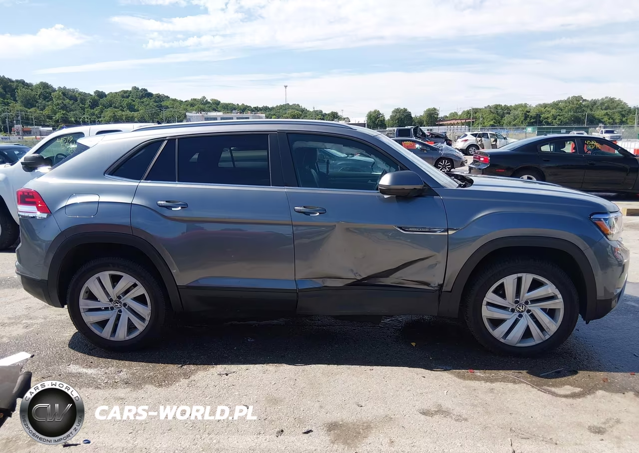 2020 Volkswagen Atlas Cross Sport 3.6L V6 Se W-Technology-3.6L V6 Se W-Technology R-Line VIN:1V26E2CA6LC210986 - 6