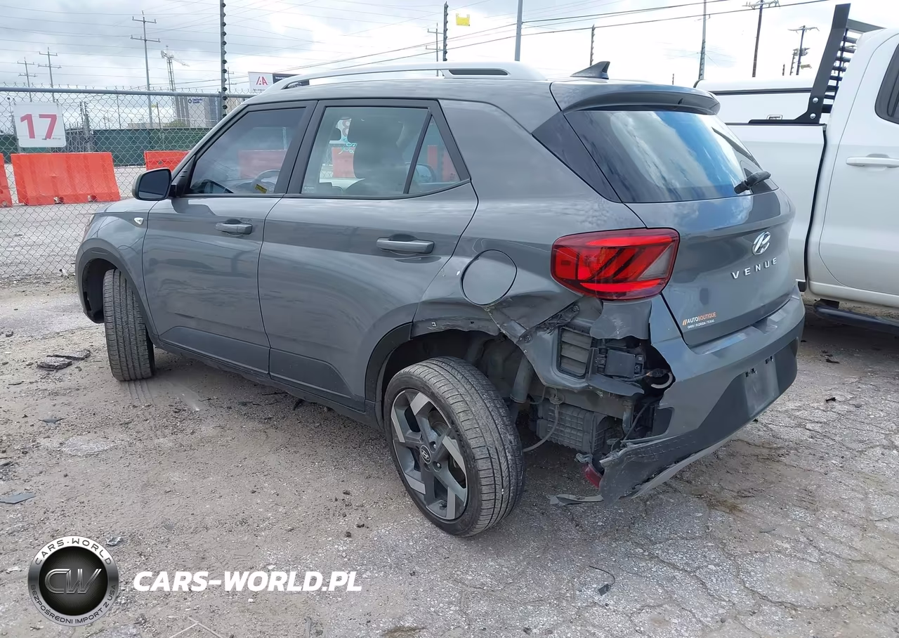 2021 Hyundai Venue Sel VIN:KMHRC8A30MU102107 - 3