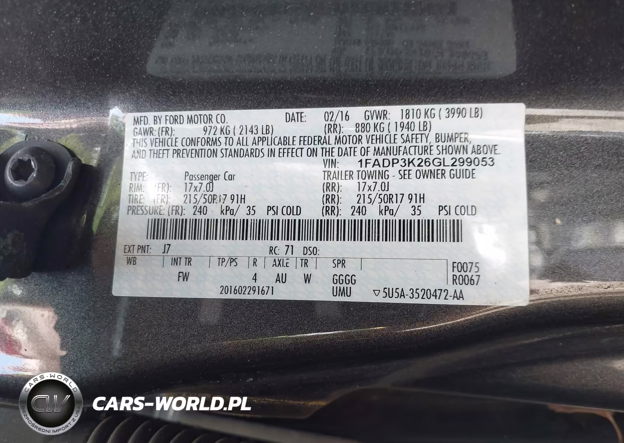 2016 Ford Focus Se VIN:1FADP3K26GL299053 - 9