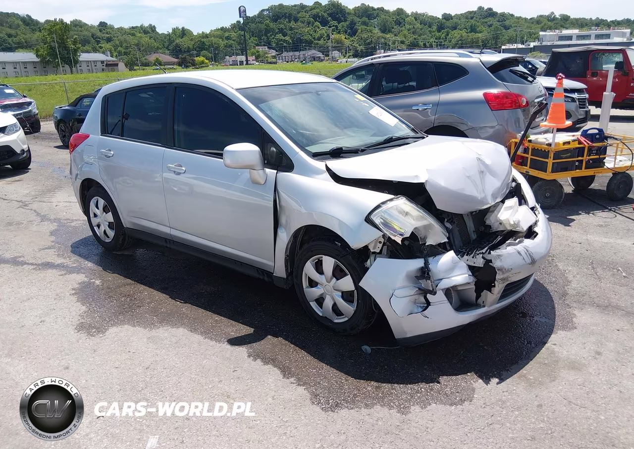 2011 Nissan Versa 1.8S