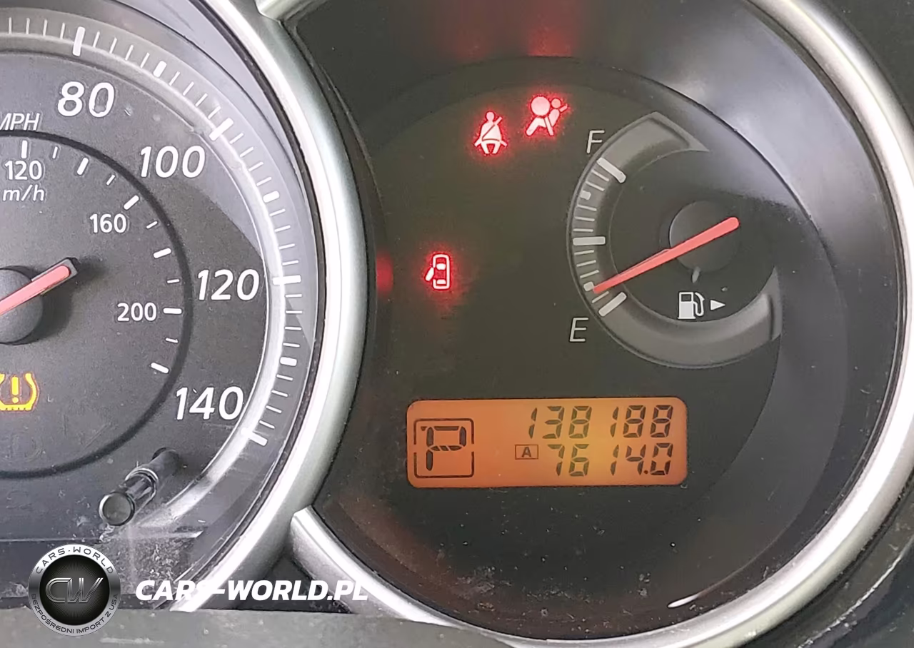 2011 Nissan Versa 1.8S VIN:3N1BC1CP2BL514293 - 15