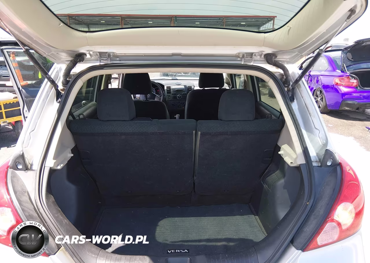 2011 Nissan Versa 1.8S VIN:3N1BC1CP2BL514293 - 17