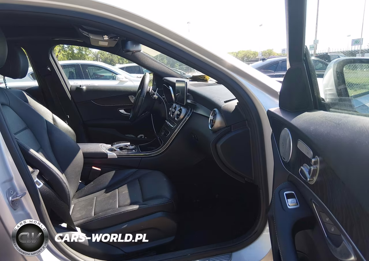 2018 Mercedes-Benz C 300 4Matic VIN:55SWF4KB8JU260890 - 5