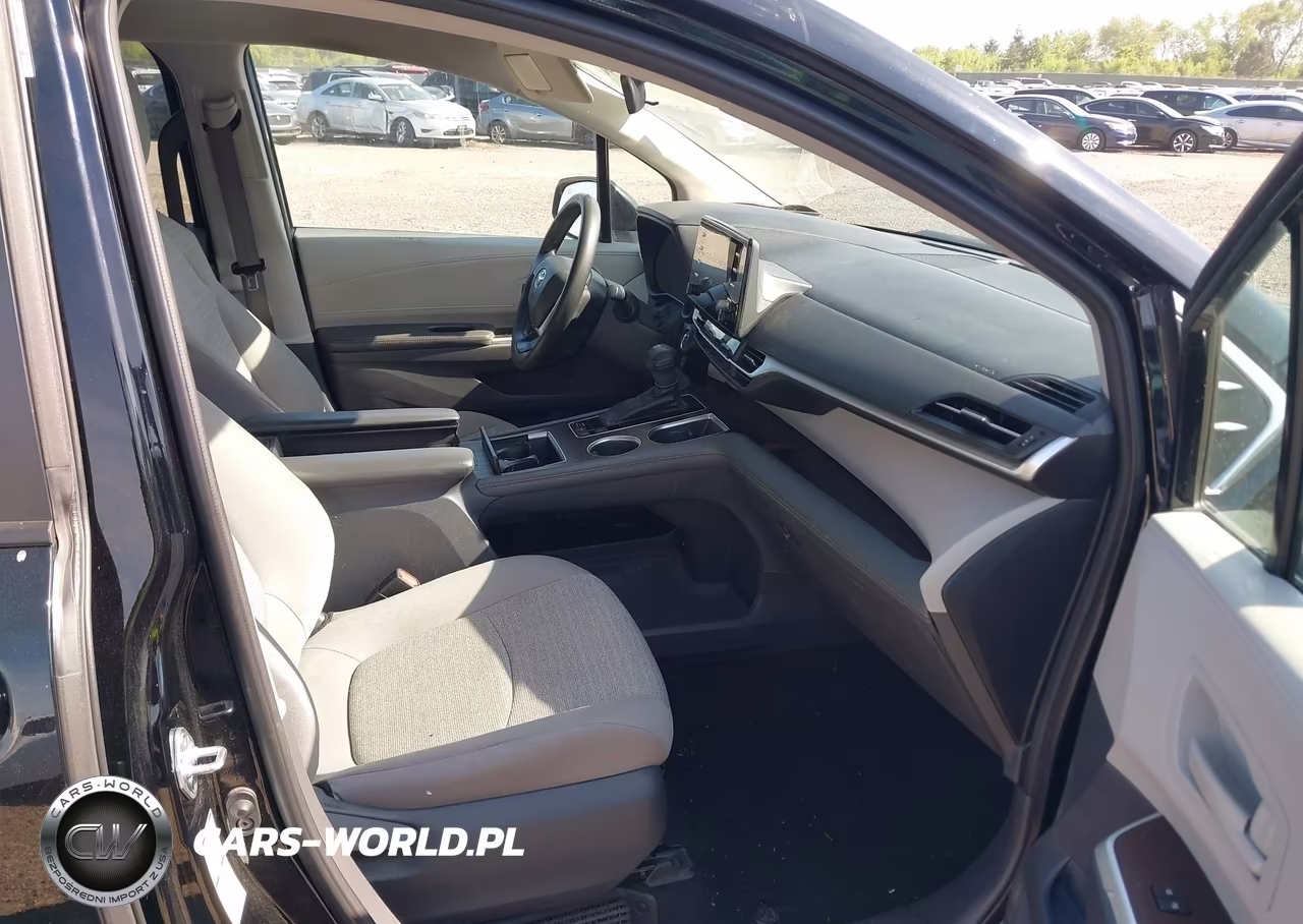 2021 Toyota Sienna Le VIN:5TDKSKFC2MS026389 - 5