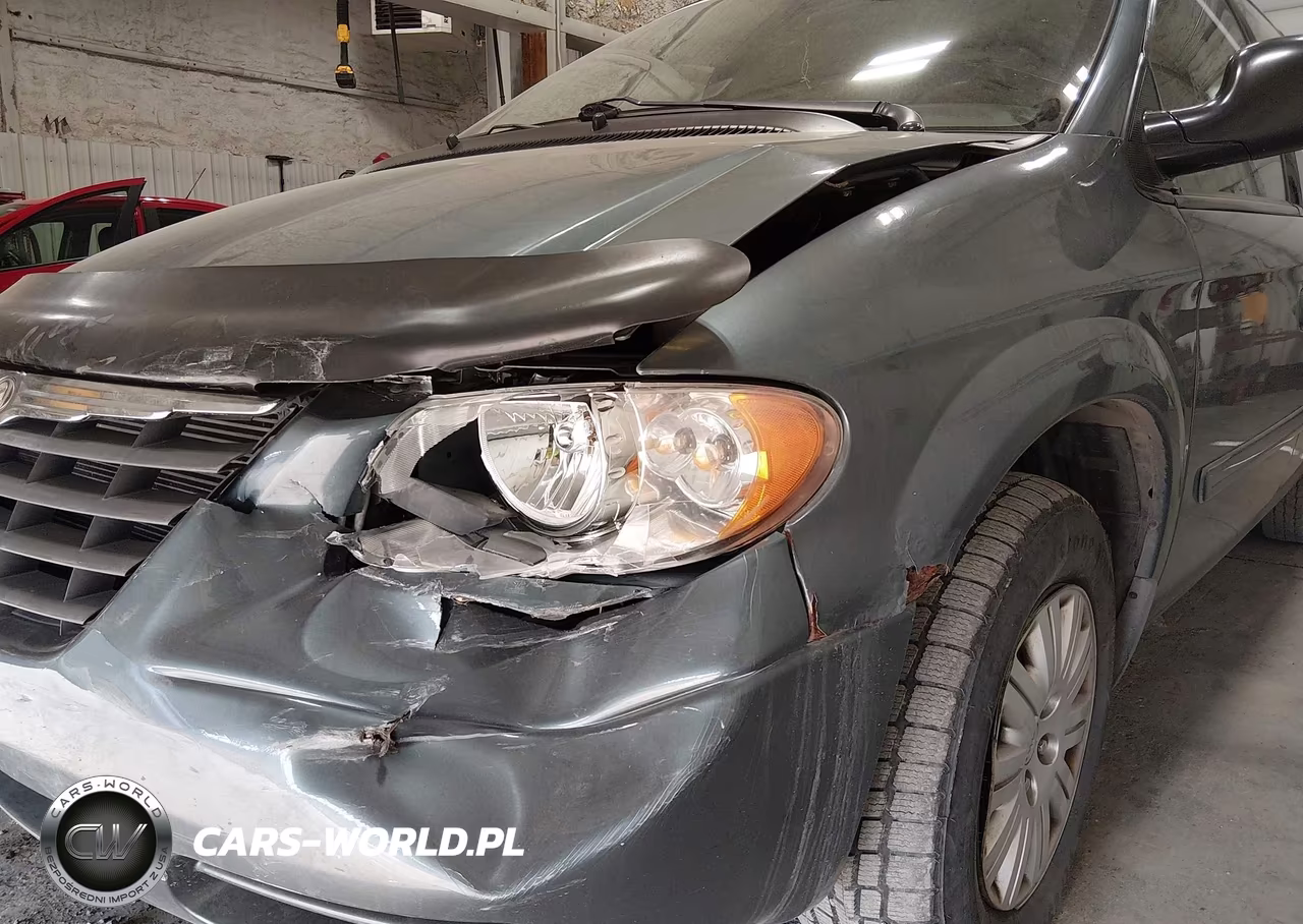 2007 Chrysler Town & Country Lx VIN:2A4GP44R77R170182 - 6