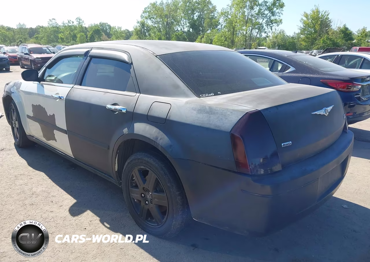 2005 Chrysler 300 Touring VIN:2C3AK53G05H624814 - 3