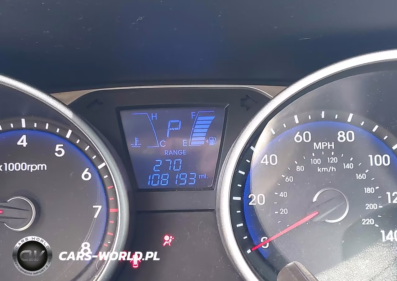 2014 Hyundai Tucson Walking Dead Edition VIN:KM8JUCAG8EU936000 - 16
