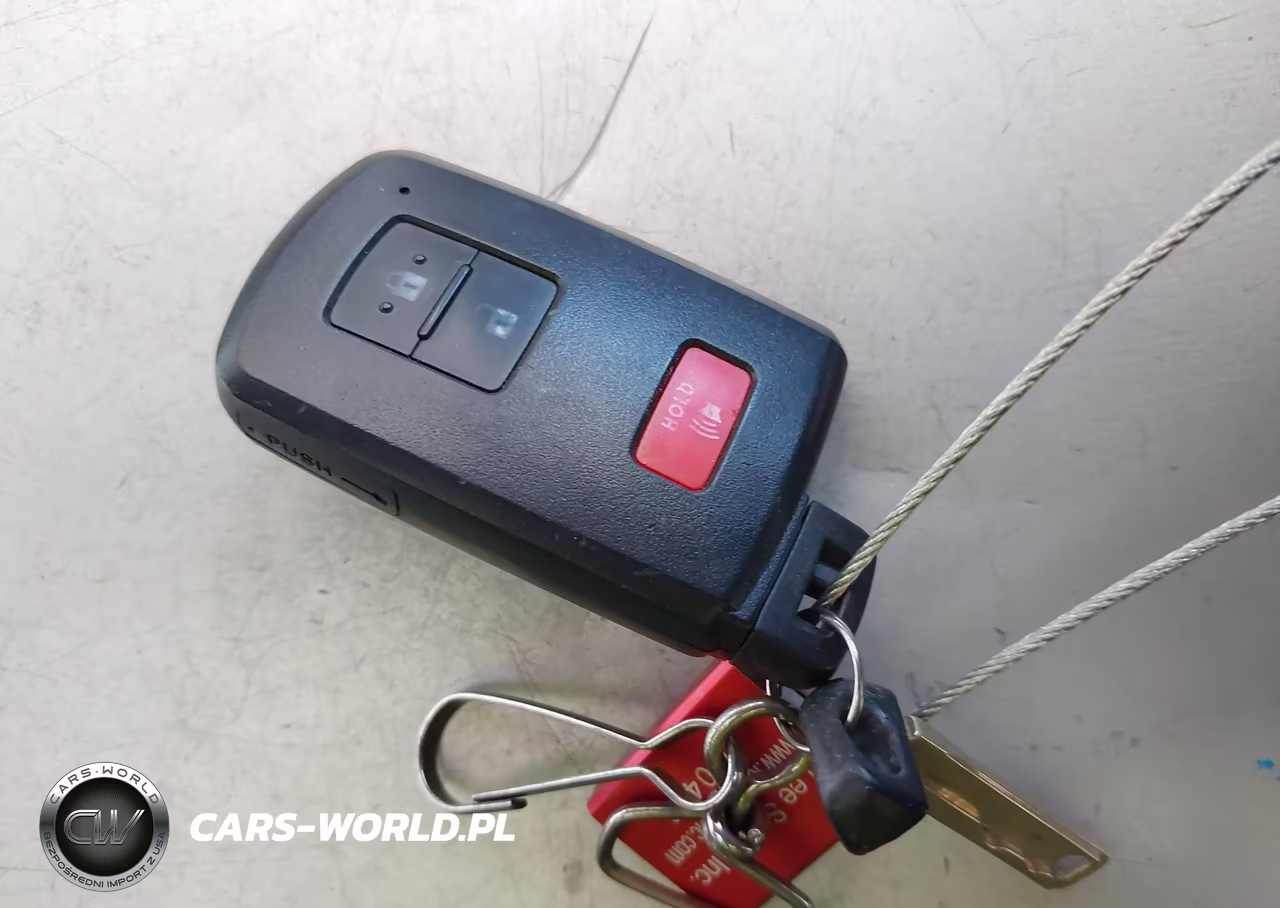 2014 Toyota Prius Two VIN:JTDKN3DU0E0393742 - 11