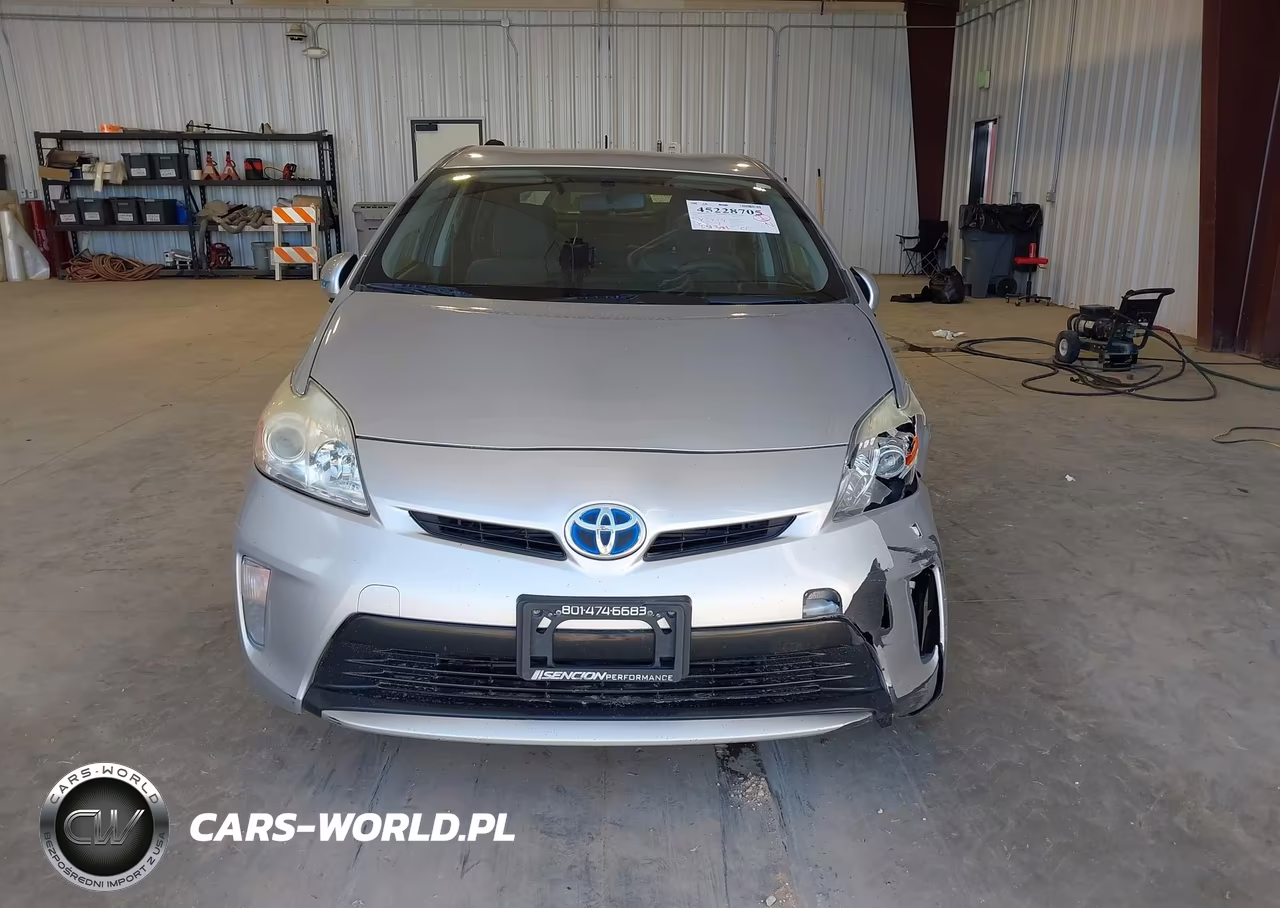 2014 Toyota Prius Two VIN:JTDKN3DU0E0393742 - 13
