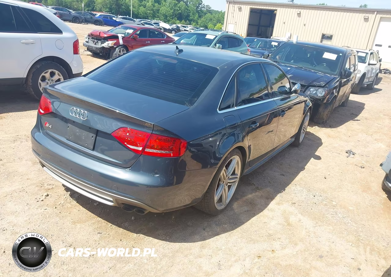 2011 Audi S4 3.0 Premium Plus VIN:WAUKGAFL3BA002055 - 4