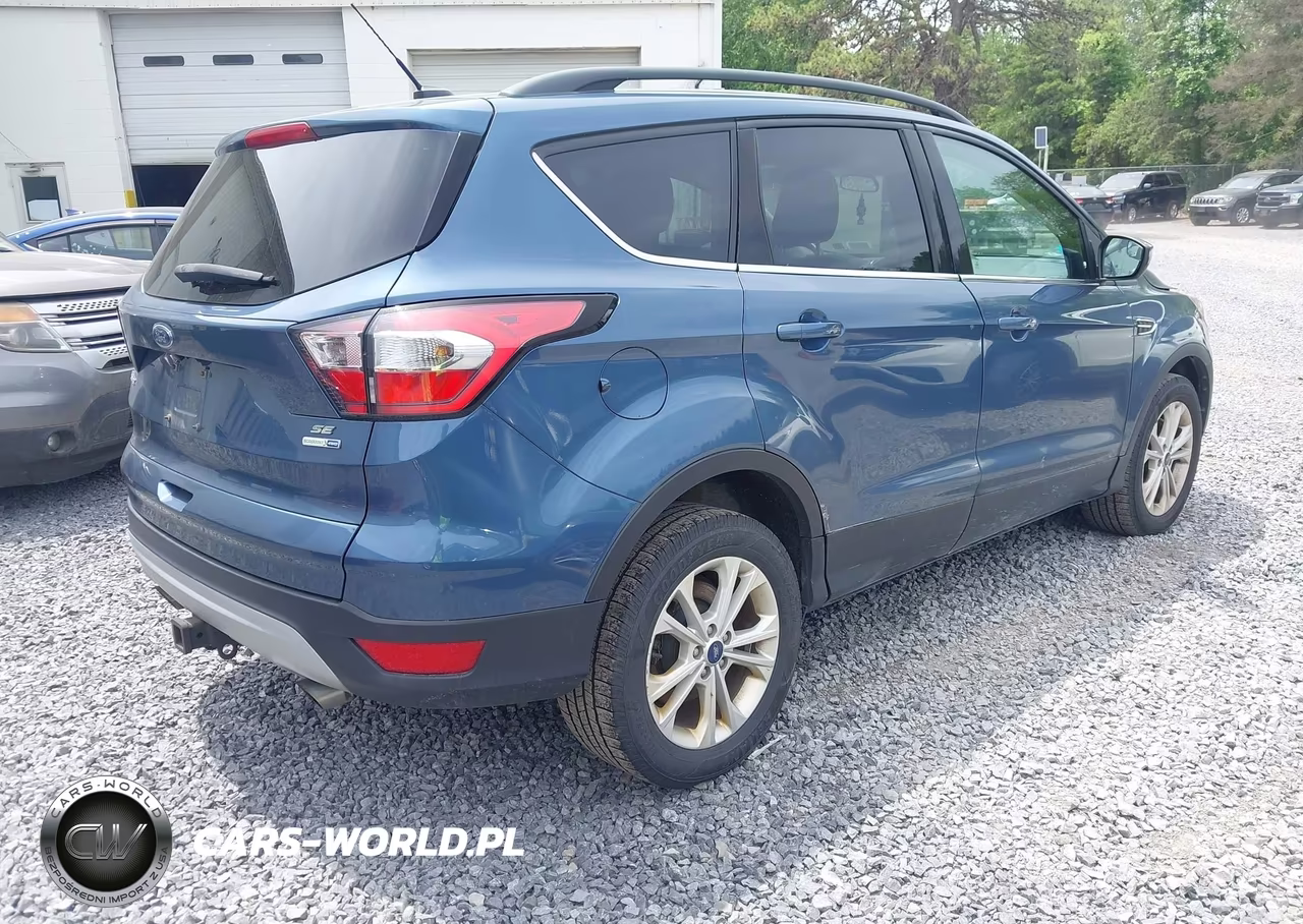 2018 Ford Escape Se VIN:1FMCU9GD5JUC54128 - 4