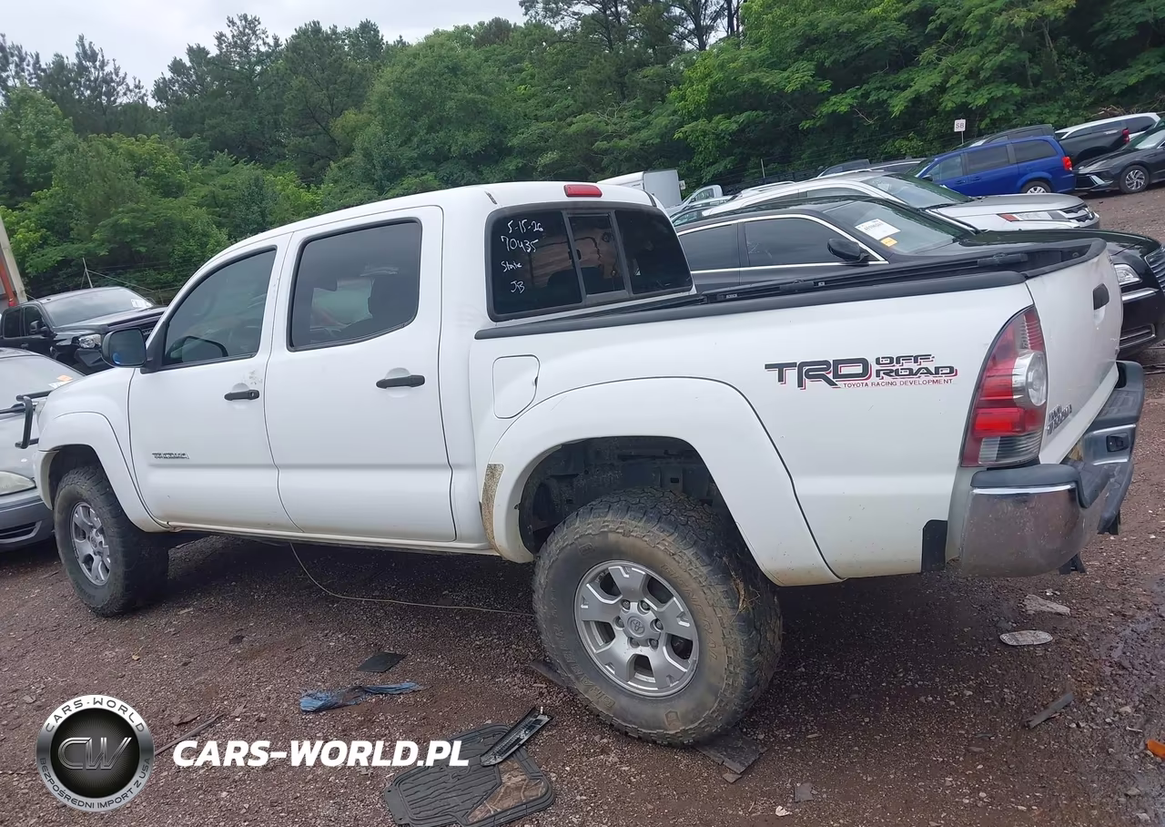 2013 Toyota Tacoma Base V6 VIN:3TMLU4EN1DM110507 - 14