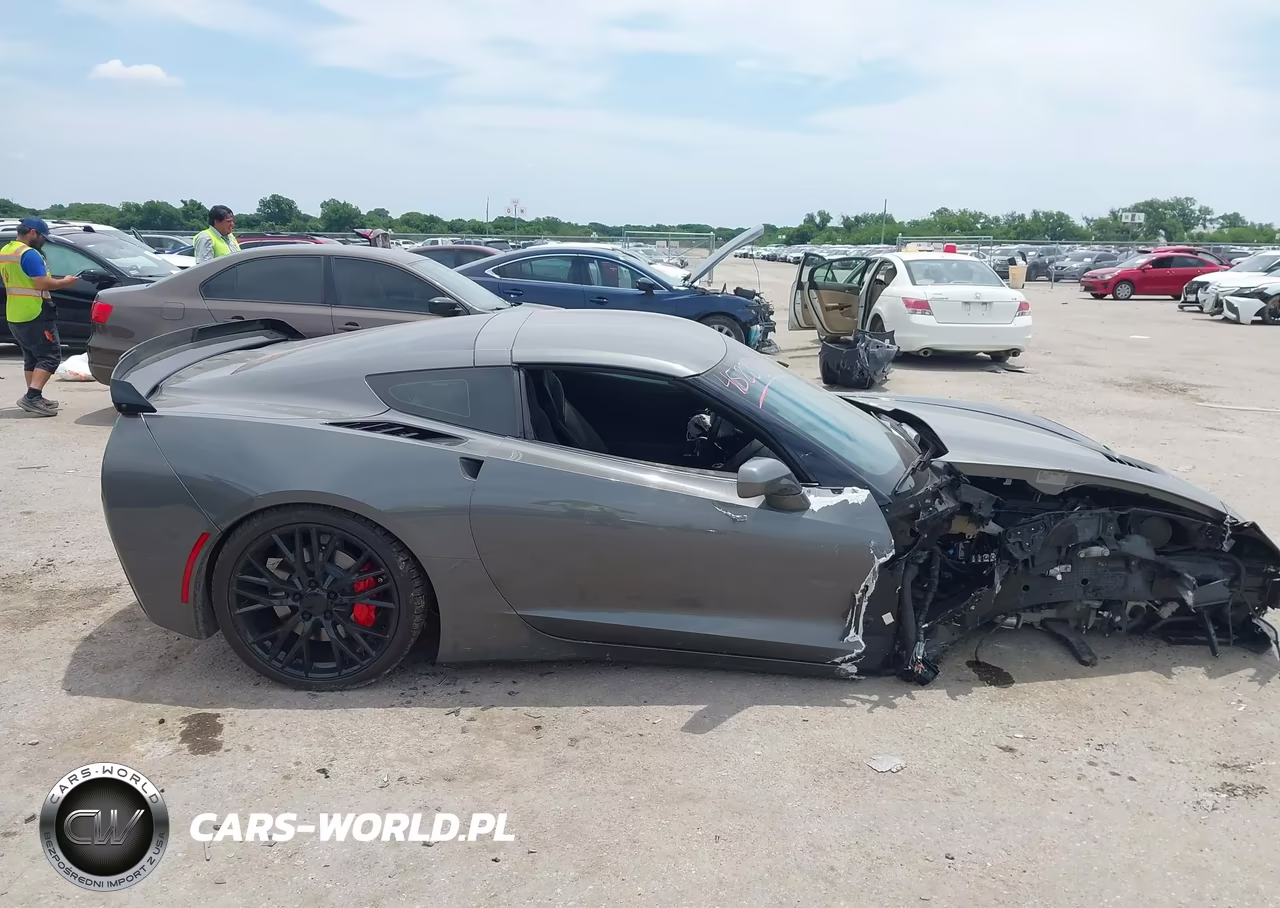 2016 Chevrolet Corvette Stingray VIN:1G1YB2D75G5118423 - 13
